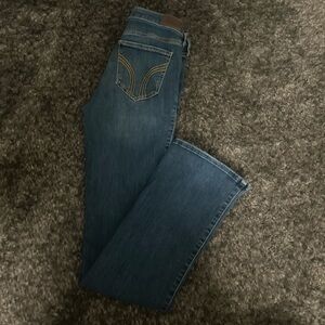 Hollister Women's Dark Blue Bootcut Jeans